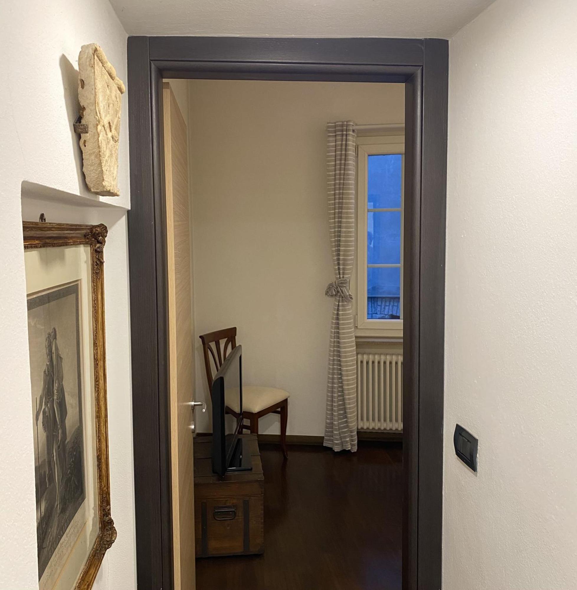 Dall'Antiquario Parma Luaran gambar